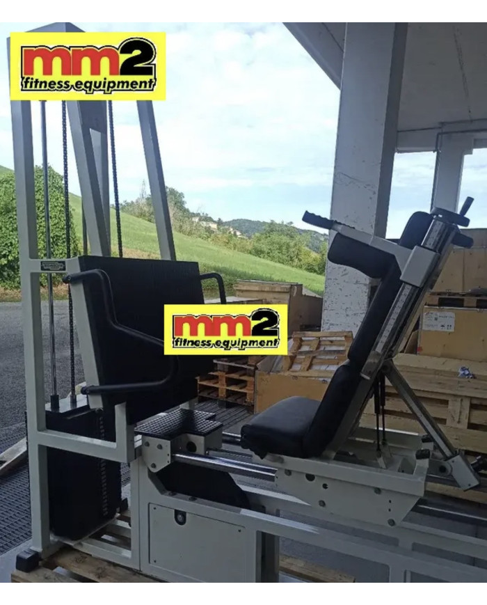 LEG PRESS 400 Kg Technogym