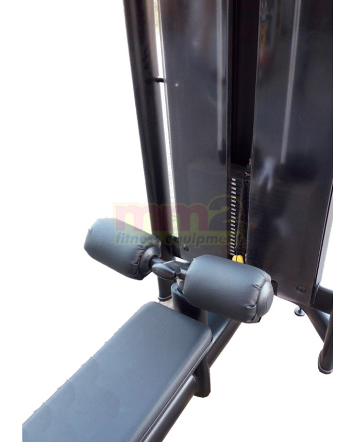 LAT MACHINE SELECTION MATT BLACK Technogym Usato Rigenerato e Garantito