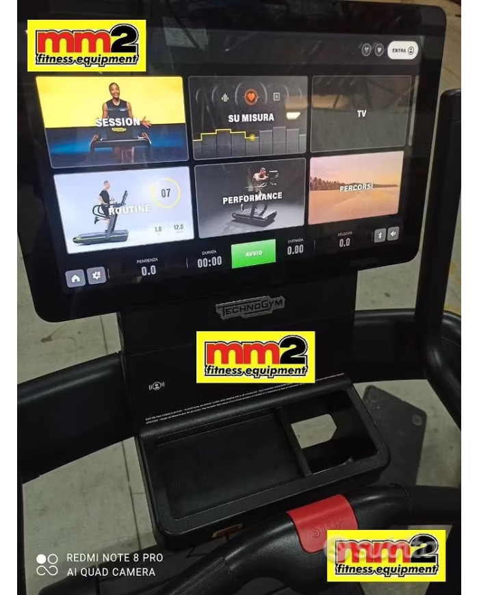 SKILL RUN CON DISPLAY UNITY LIVE Tehnogym Usato Rigenerato e Garantito