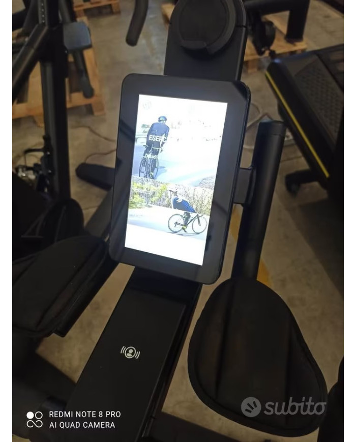 SKILL BIKE CON DISPLAY UNITY LIVE Tehnogym Usato Rigenerato e Garantito