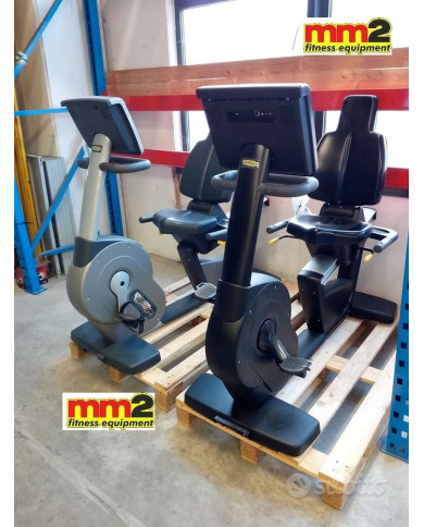 TECHNOGYM NEW RECLINE EXCITE+ CON DISPLAY UNITY  Tehnogym Usato Rigenerato e Garantito