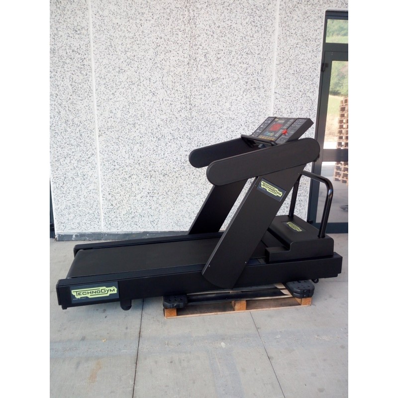 RUN RACE Rigenerato Technogym