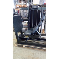 LEG PRESS SELECTION MAT BLACK Technogym (Completamente rigenerato) LEG PRESS SELECTION MAT BLACK Technogym (Completamente rigenerato)