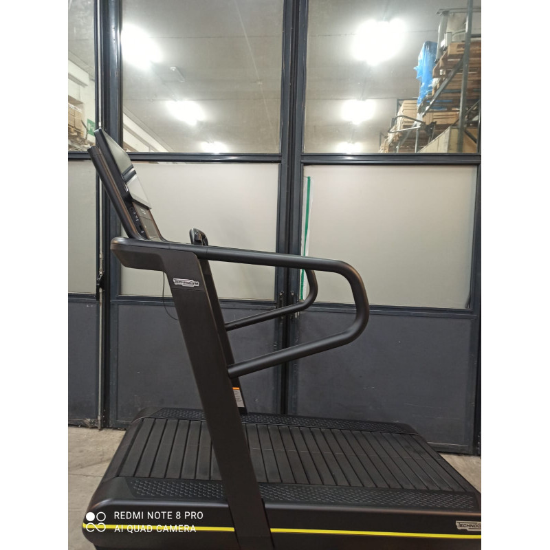 Attrezzi Palestra Usati - SKILLRUN 5000 Tapis roulant per allenamento atletico Technogym | MM2Fitness Attrezzi Palestra Usati - SKILLRUN 5000 Tapis roulant per allenamento atletico Technogym | MM2Fitness