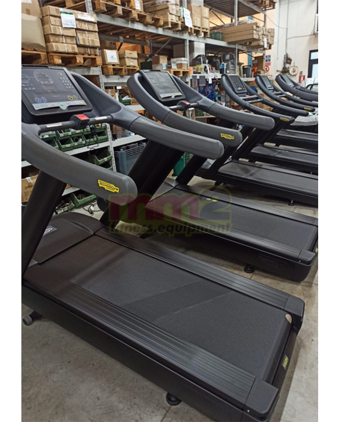 PROMOZIONE - TAPIS ROULANT TECHNOGYM EXCITE 700 LED - MATT BLACK | MM2Fitness