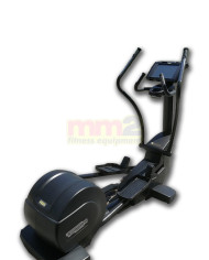 SYNCHRO CROSS TRAINERS TECHNOGYM EXCITE LED USATO RICONDIZIONATO E GARANTITO