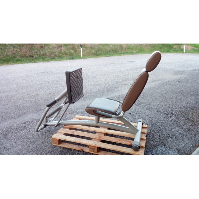 EASY LINE Technogym (Completamente rigenerato)