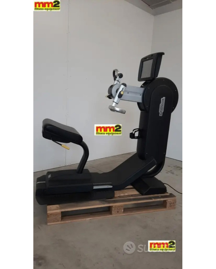 PROMOZIONE NATALE IN FITNESS -50%  TECHNOGYM TOP EXCITE 700LED USATO RIGENERATO E GARANTITO